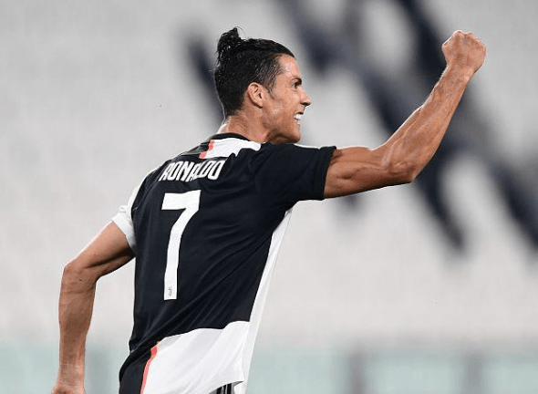 13, 尤文管理层突掀人事震荡  